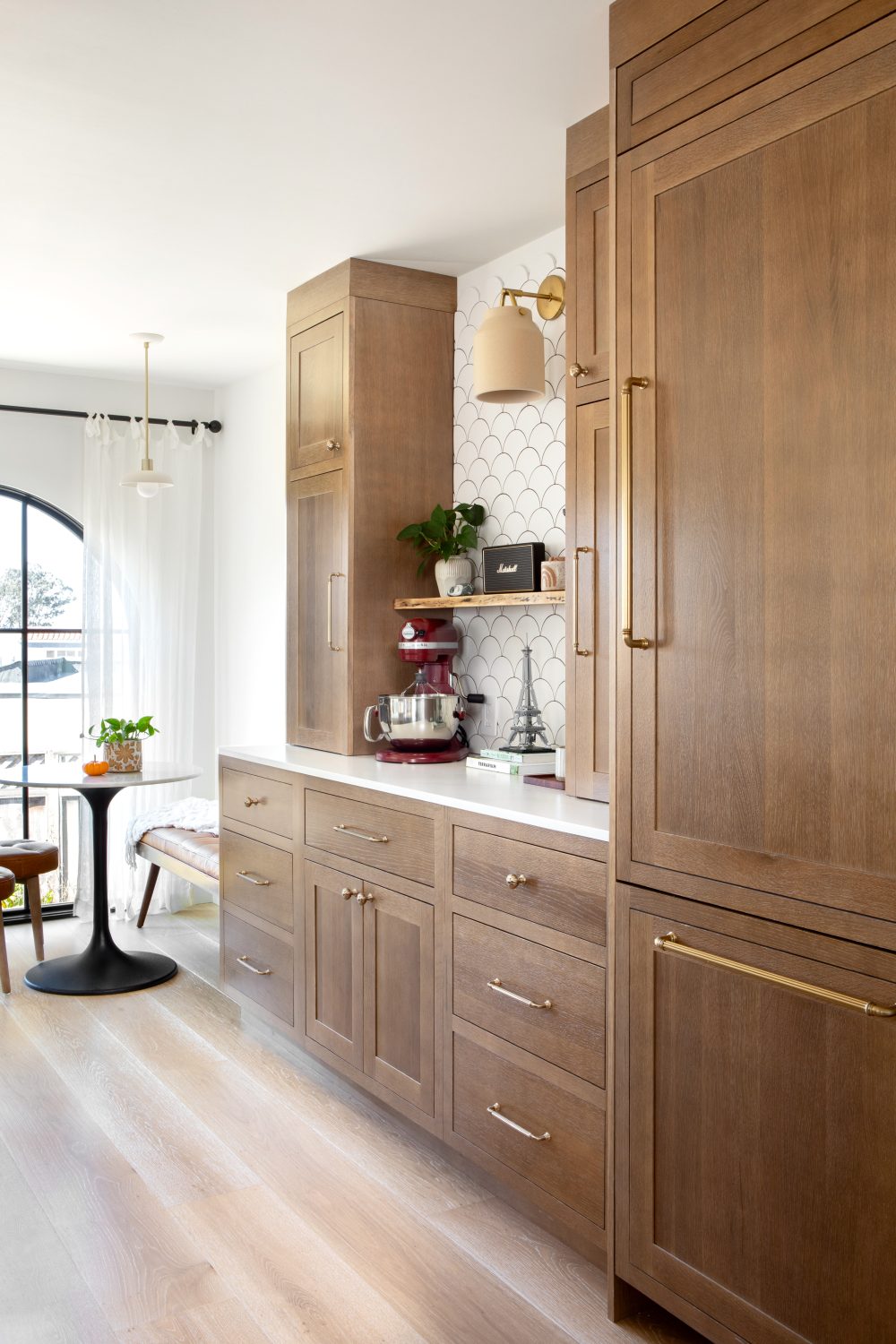 Tempe modern coffee station with scallop tile and brass hardware